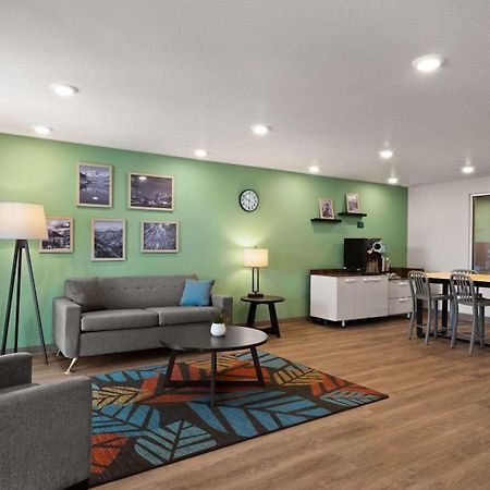 Woodspring Suites 格里利 外观 照片