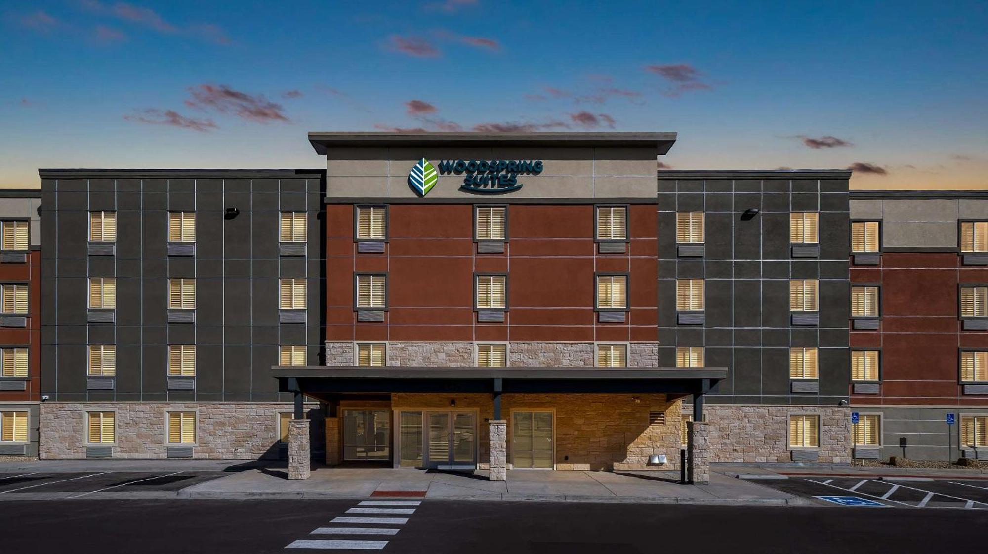 Woodspring Suites 格里利 外观 照片